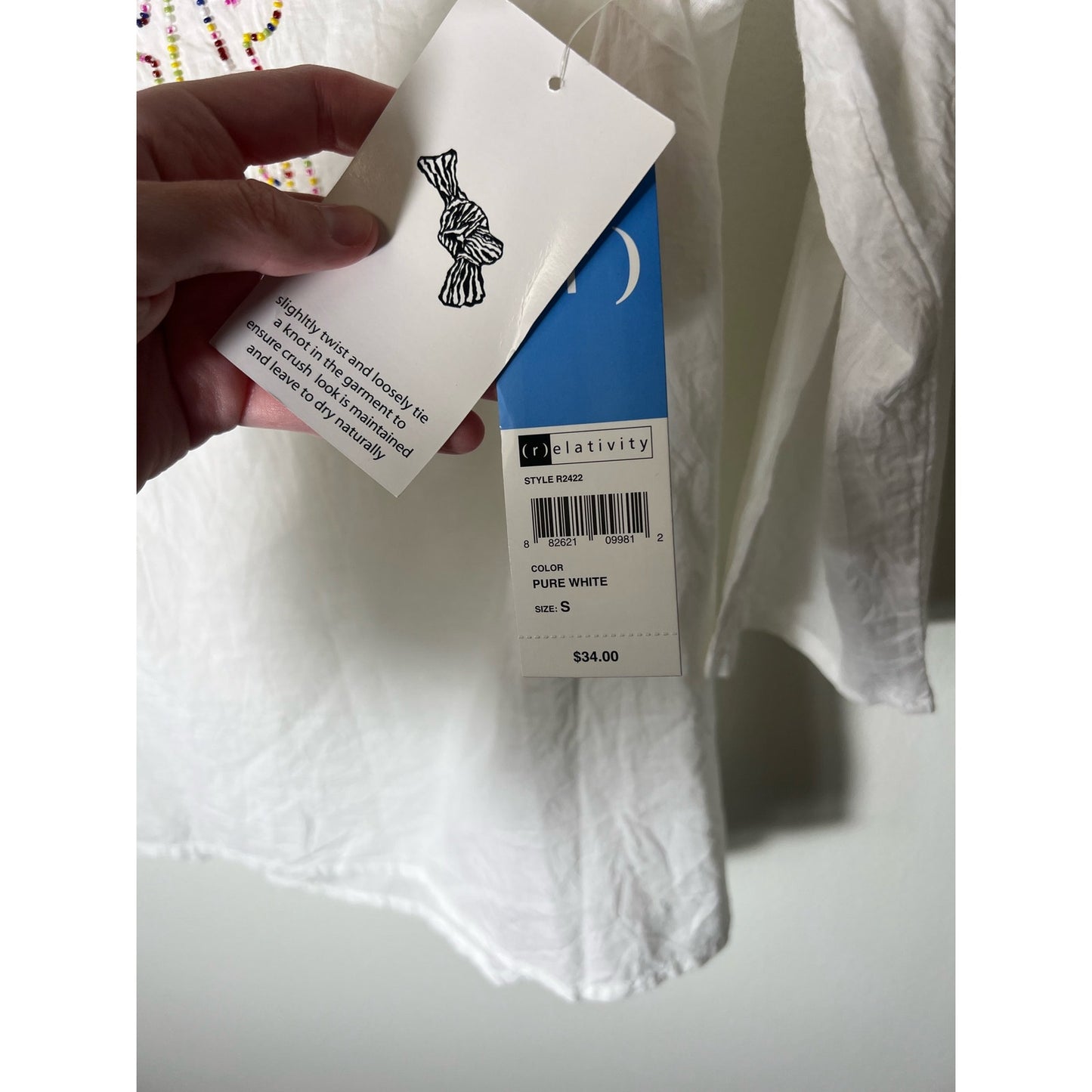 NWT Relativity White V-Neck, 3/4 Sleeve Top Sz S