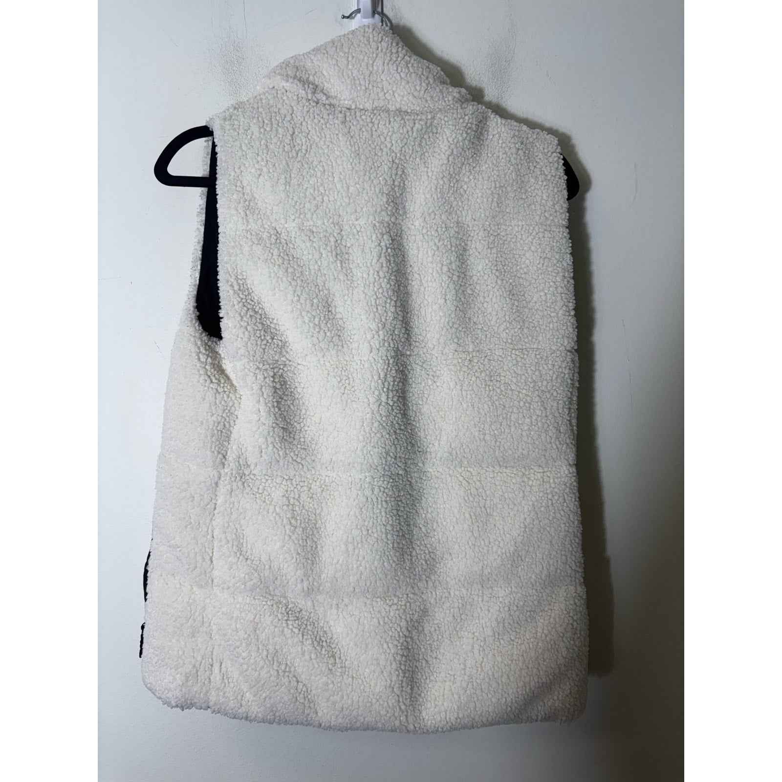 Talbots White Fleece Vest Sz XS