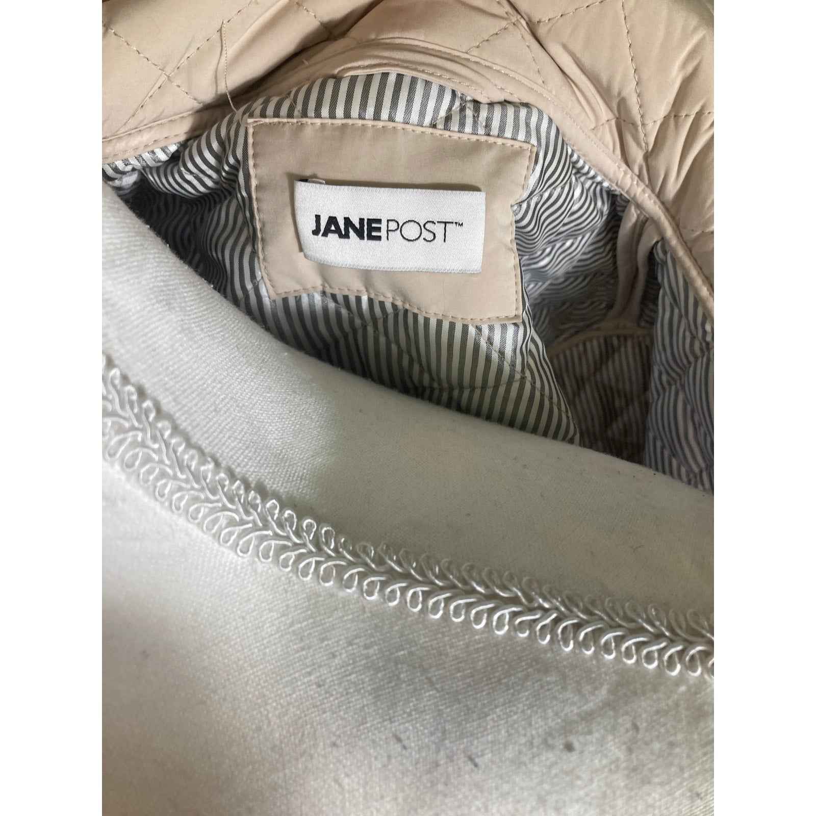 Jane Post Tan Quilted Long Sleeve Button Up Coat Sz L