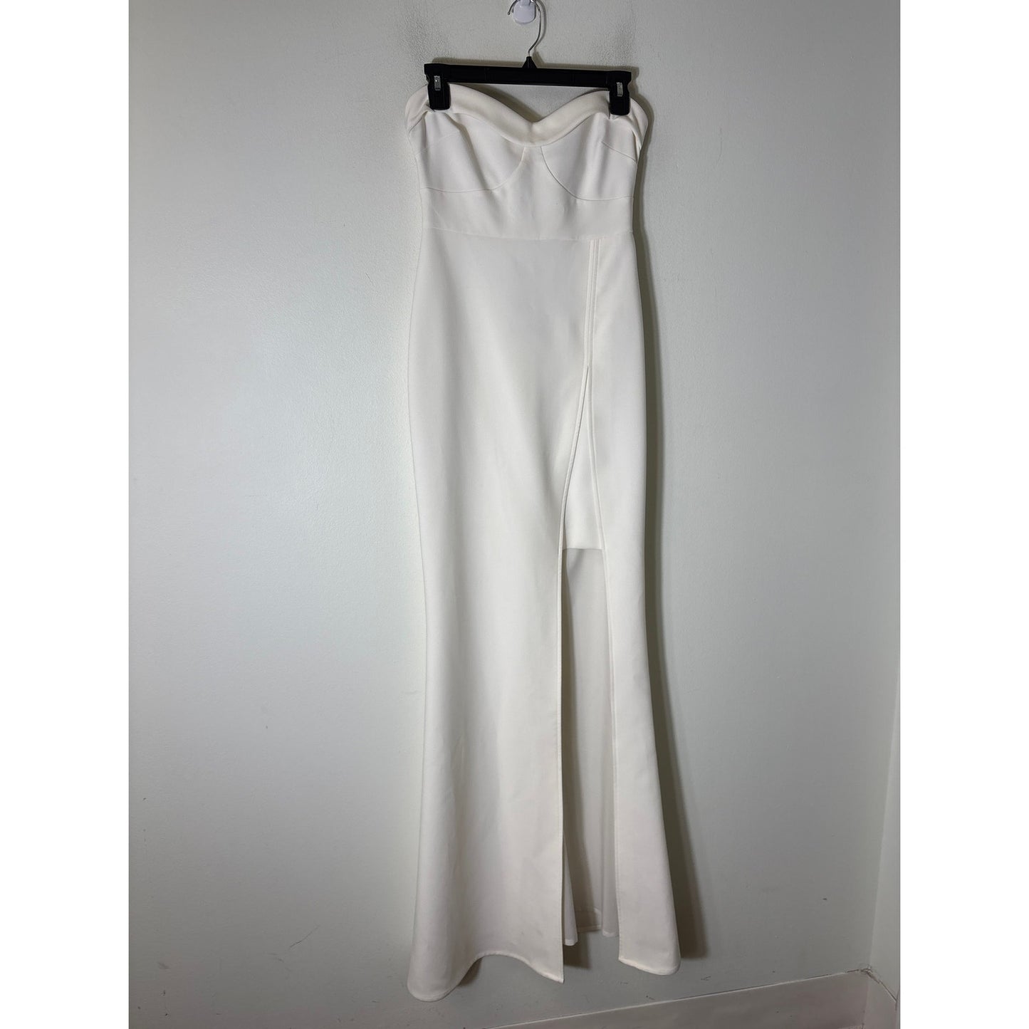 NWT Likely Ivory Strapless Fit and Flare "Norma" Formal Gown Sz 0