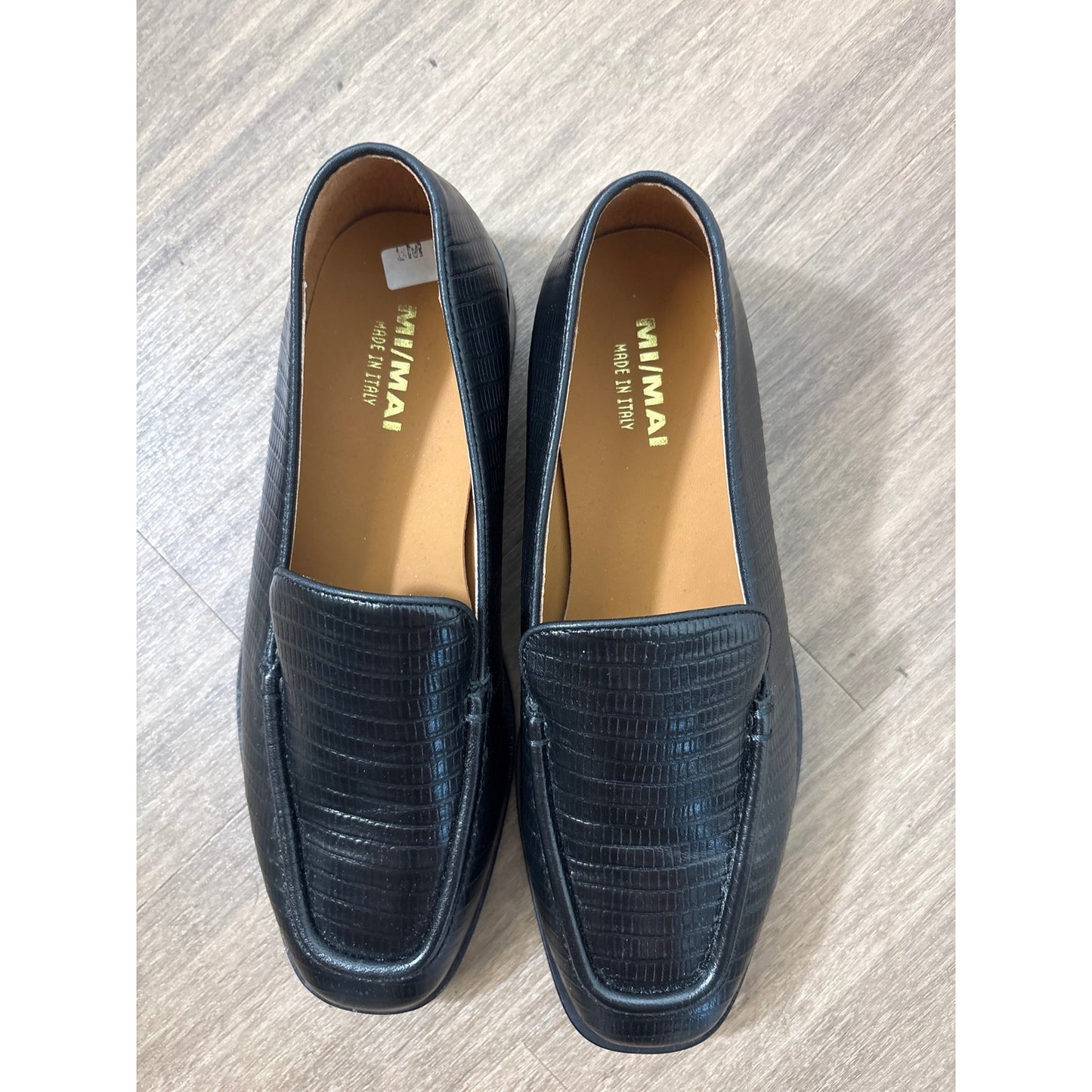 Mi/Mai Black Leather Loafer Sz 38