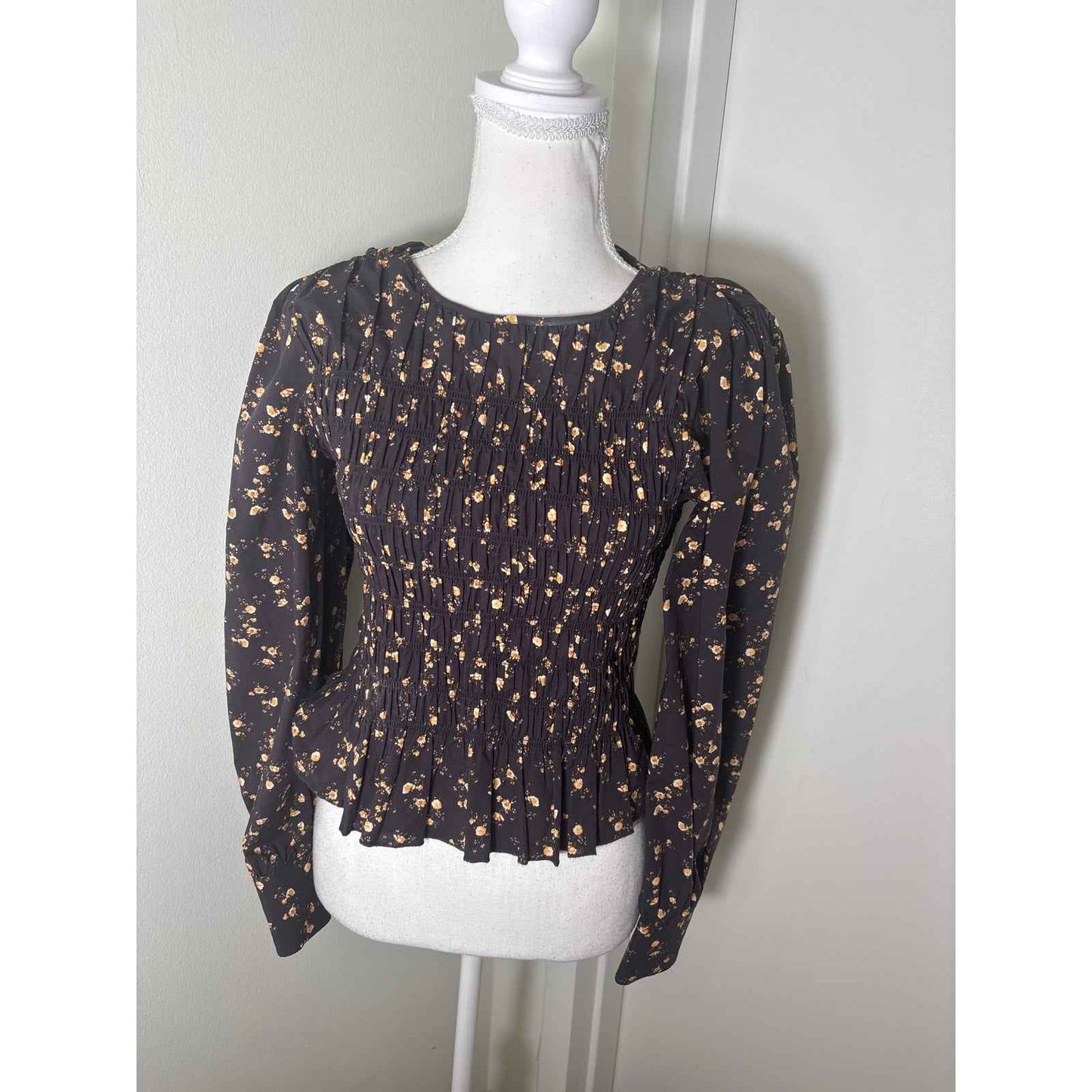 Rails Black Peach Floral Long Sleeve Cotton Smocked Bodice Top Sz S