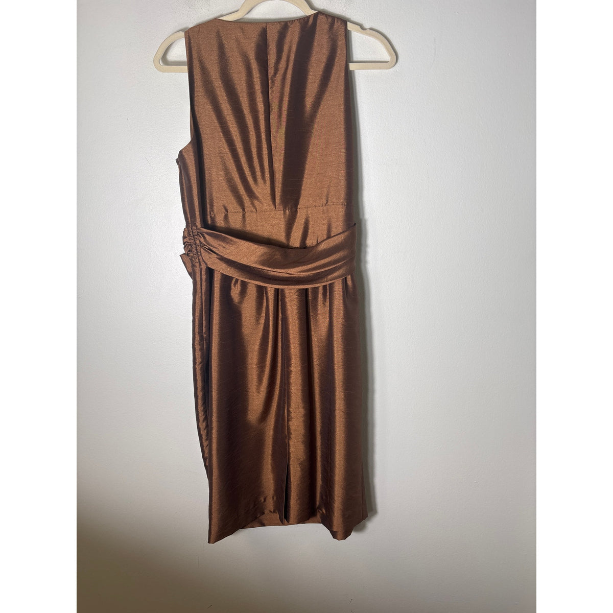 Evan Picone Brown Sleeveless Dress with Ruffle Detailing at the Collar Sz 12