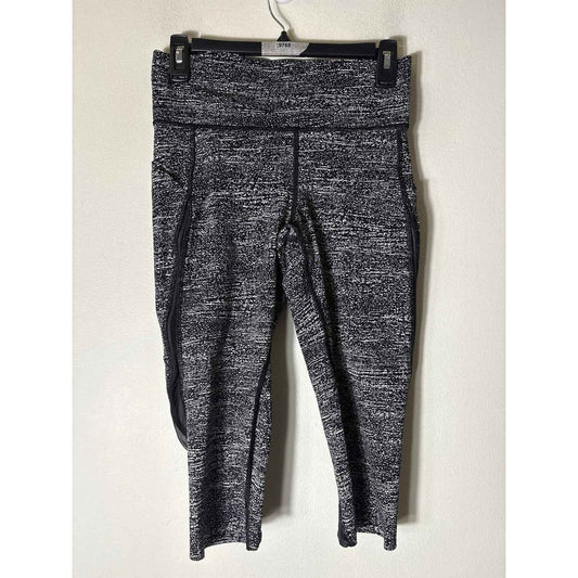 Lululemon Black and White Cropped Leggings Sz 8