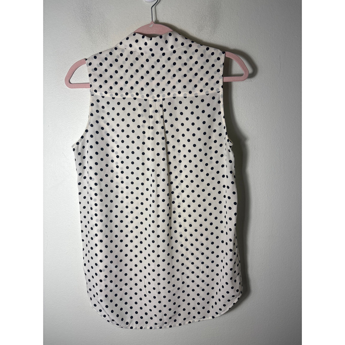 Equipment Femme Off White and Black Polka dot Silk Top Sz XS