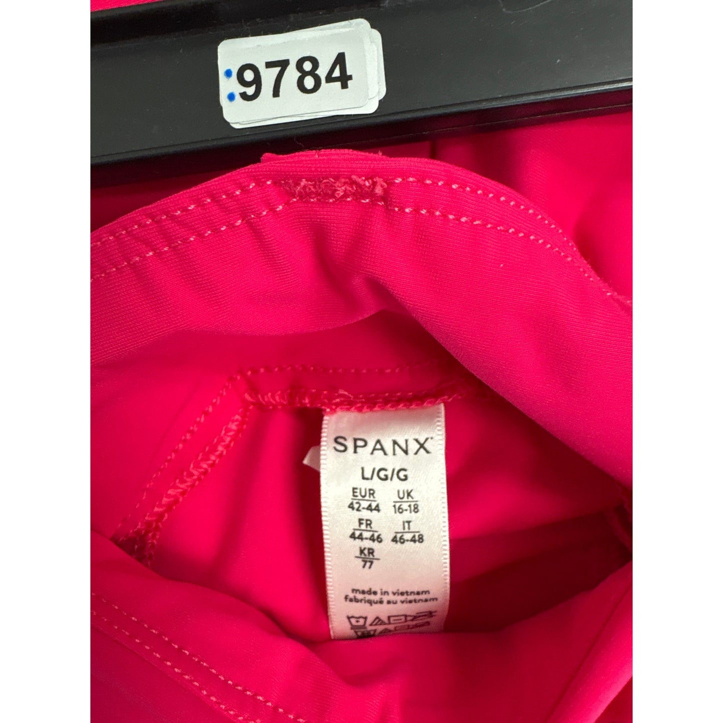 Spanx Hot Pink Athleisure Shorts Sz L