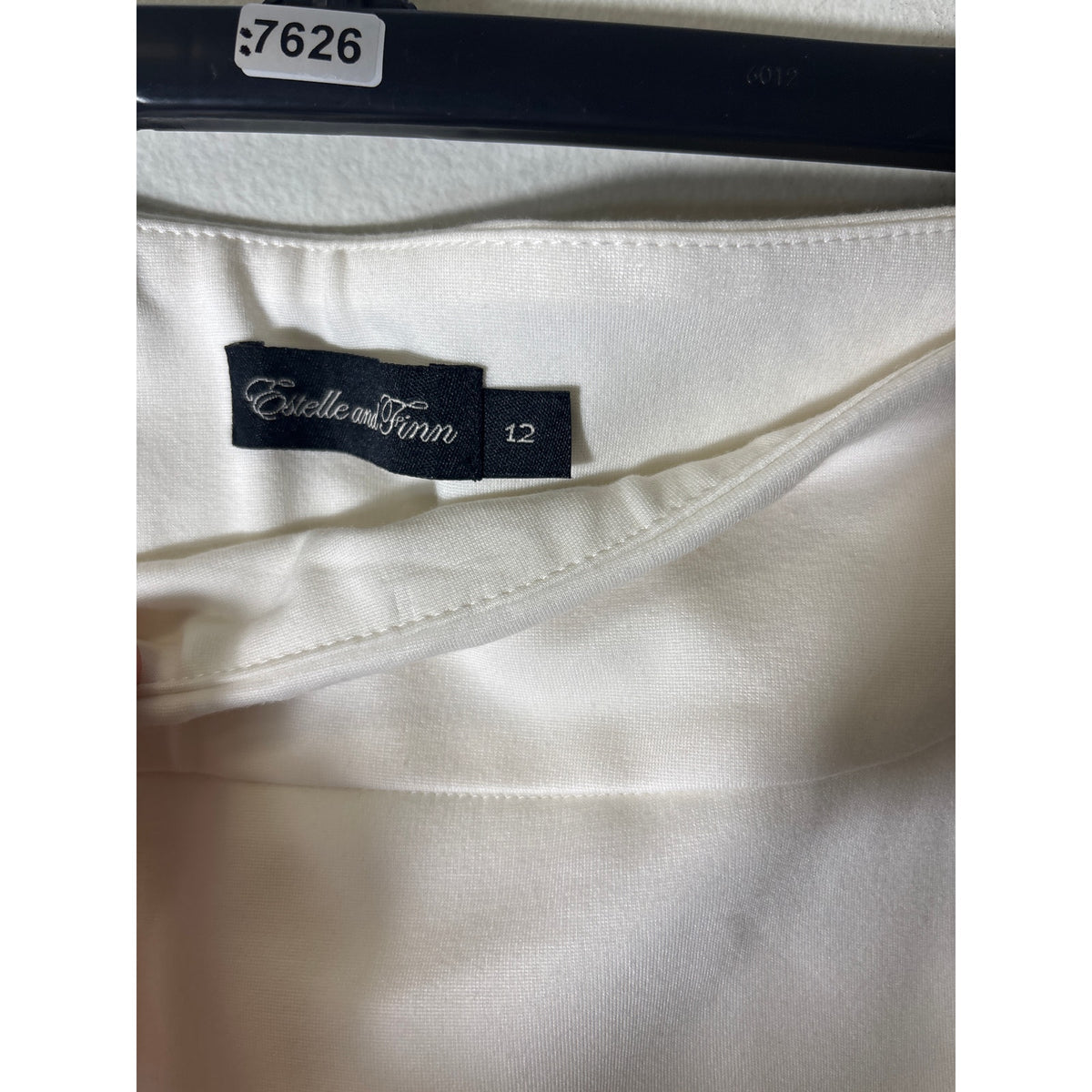 Estelle and Finn Off White Straight Leg Pull On Ankle Pants Sz 12