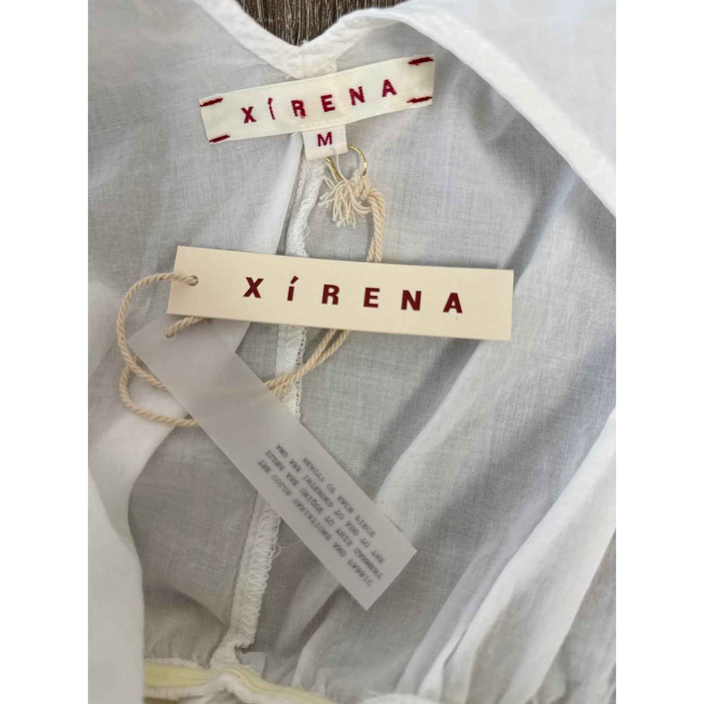 NWT Xirena White Cotton V Neck Top sz M
