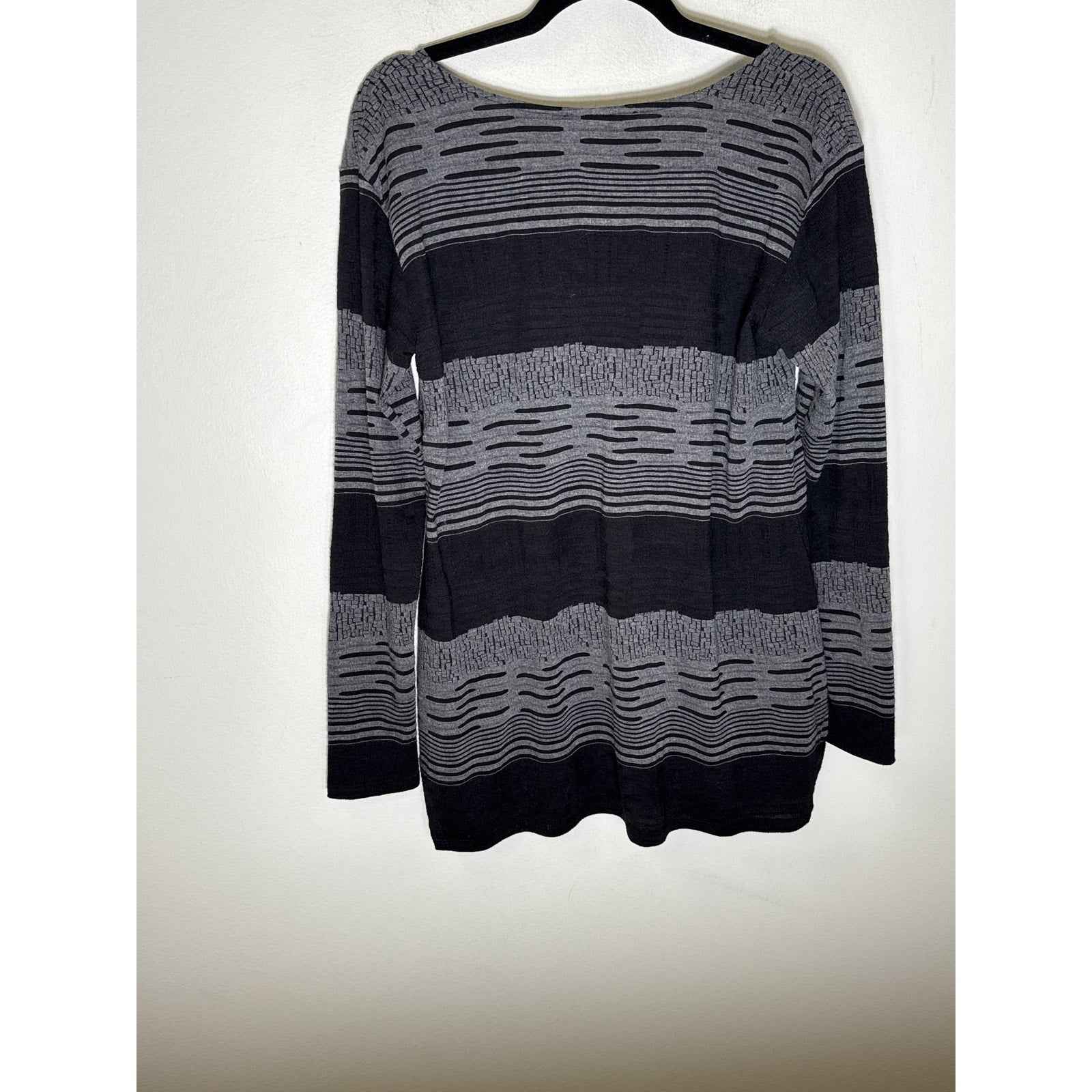 Elliott Lauren Black and Gray Long Sleeve Top Sz M