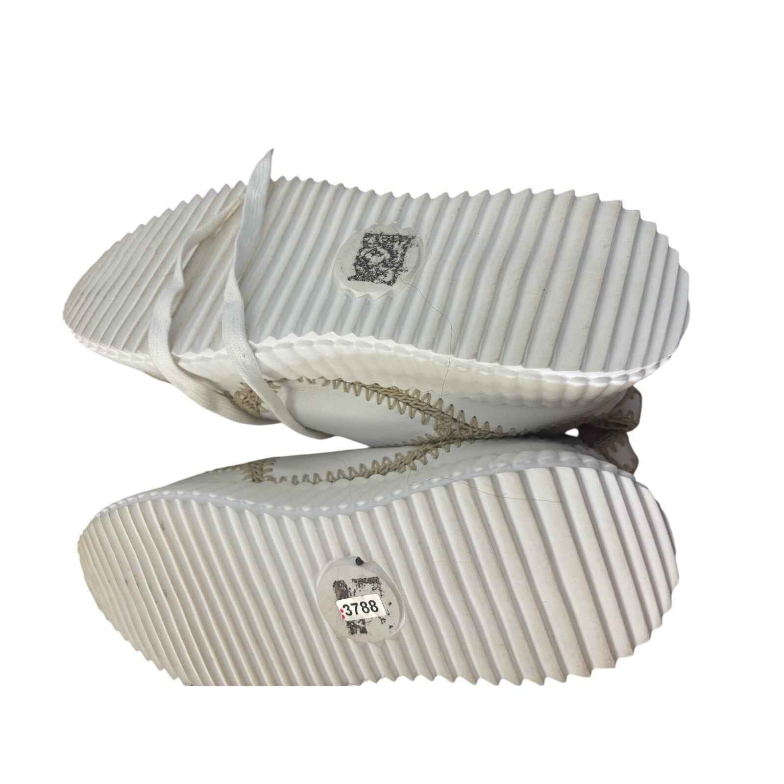 Silent D Carrie Sneaker in White Sz 10