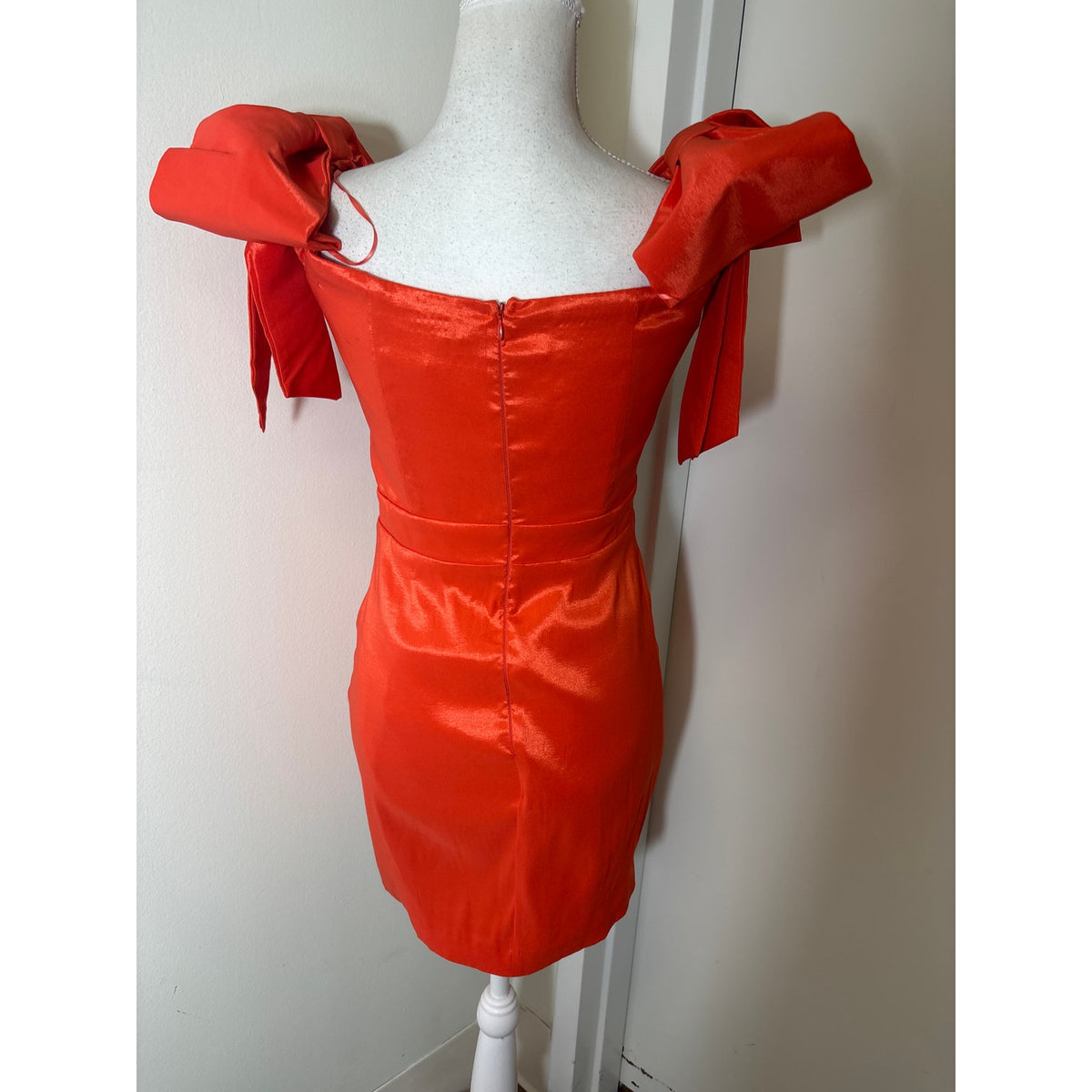 NWT Karlie Orange Shoulder Bow Mini Dress Sz M