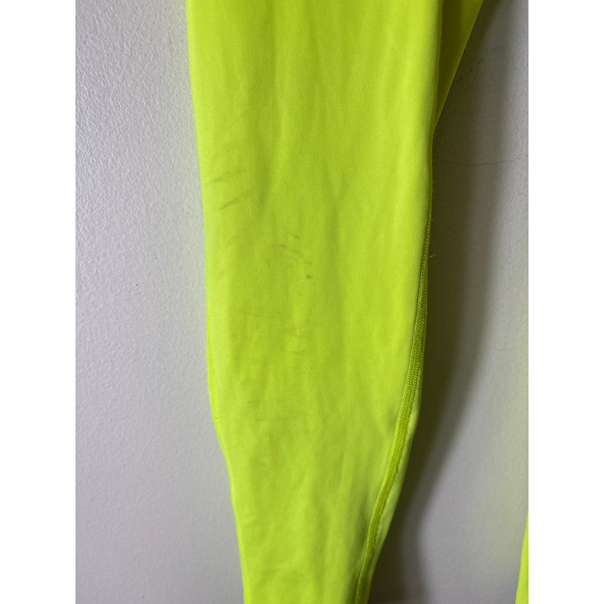 Lululemon Neon Yellow Athletic Leggings Sz 6
