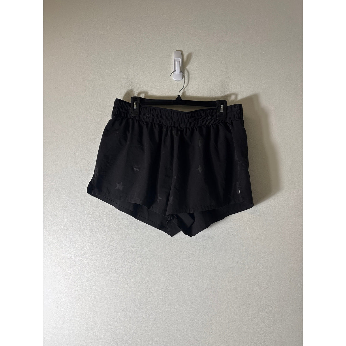Gap Fit Black Star Athletic Shorts Sz L