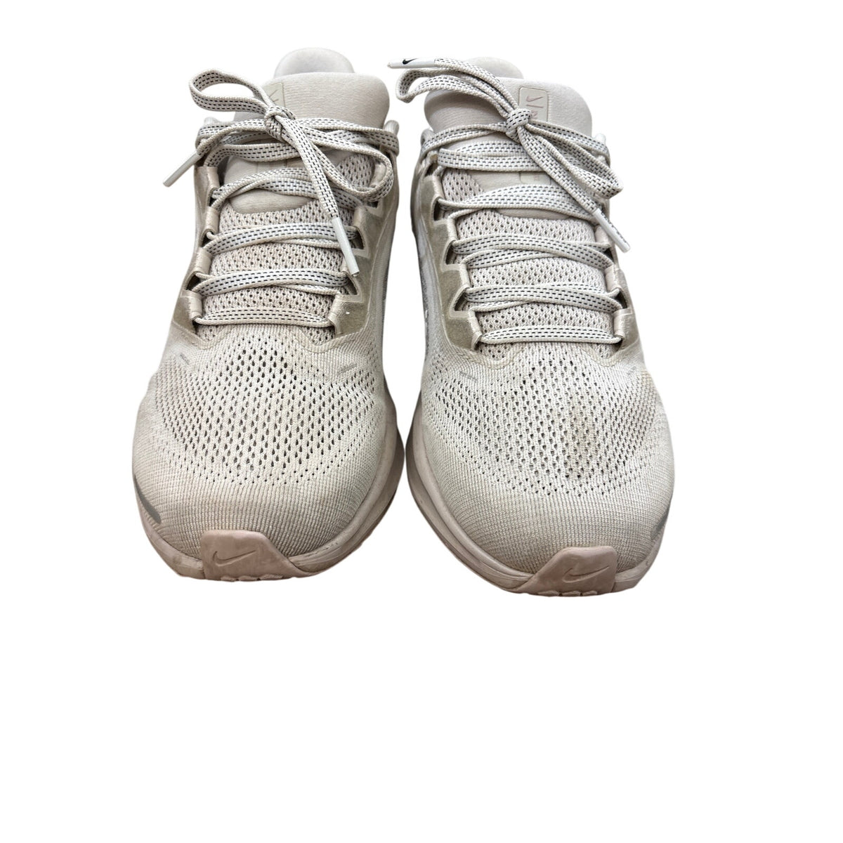Woman's Nike Pegasus 41 in Greige Sz 8