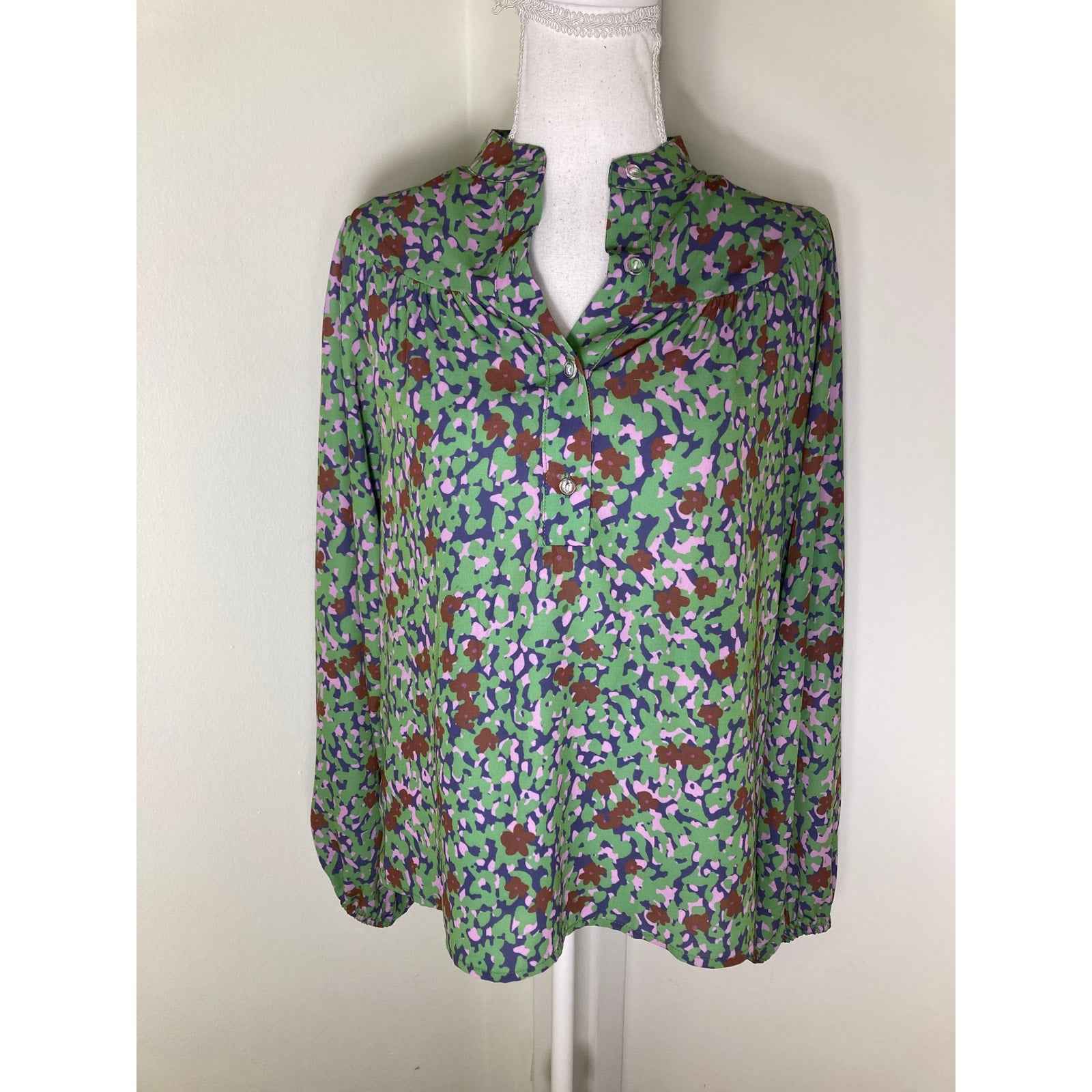 Laroque Green and Pink Printed Button Up Blouse Sz xs