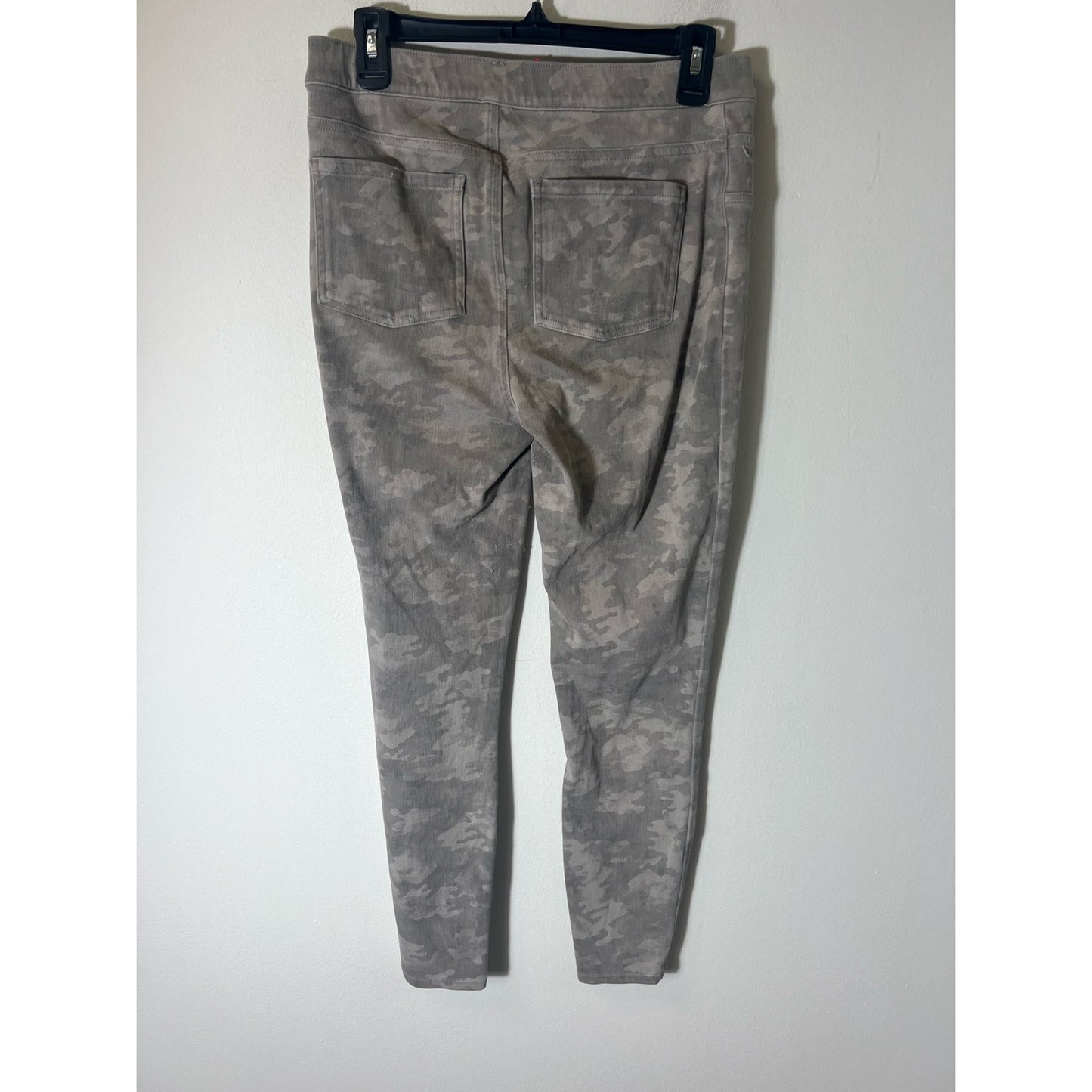 Spanx Camoflauge Pants size Large