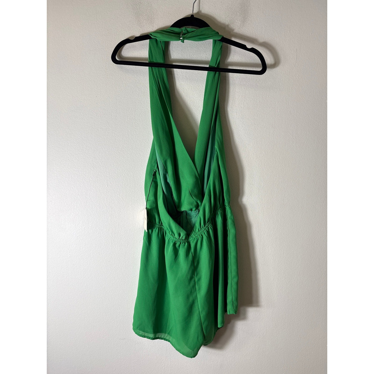 NWT Superdown Green Backless Halter Romper Sz L