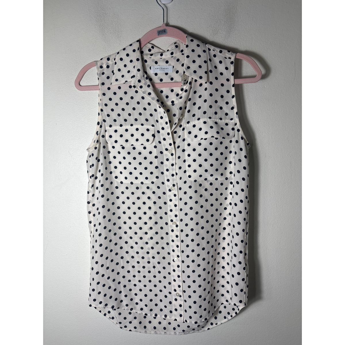 Equipment Femme Off White and Black Polka dot Silk Top Sz XS