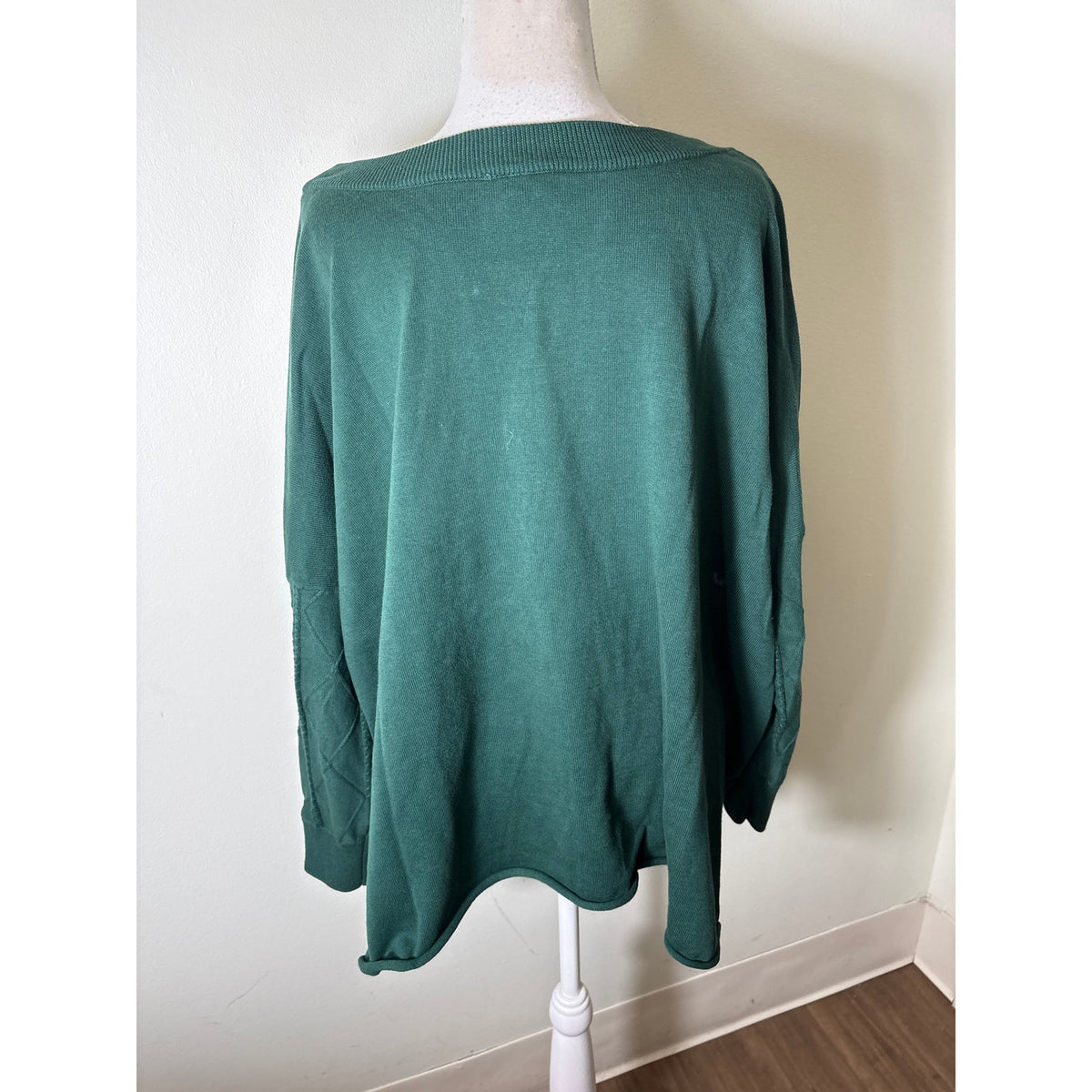 Cynthia Ashby Green Crewneck Oversized Pullover Sweater Sz OS