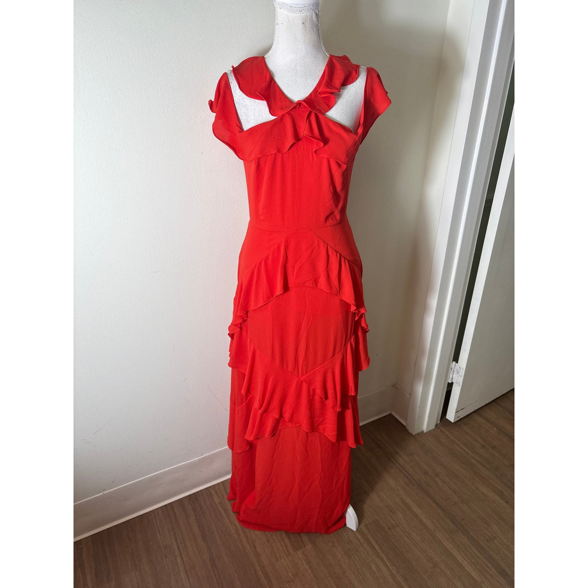 BCBG Red Cold Shoulder Ruffle Audrianna Gown Sz 2