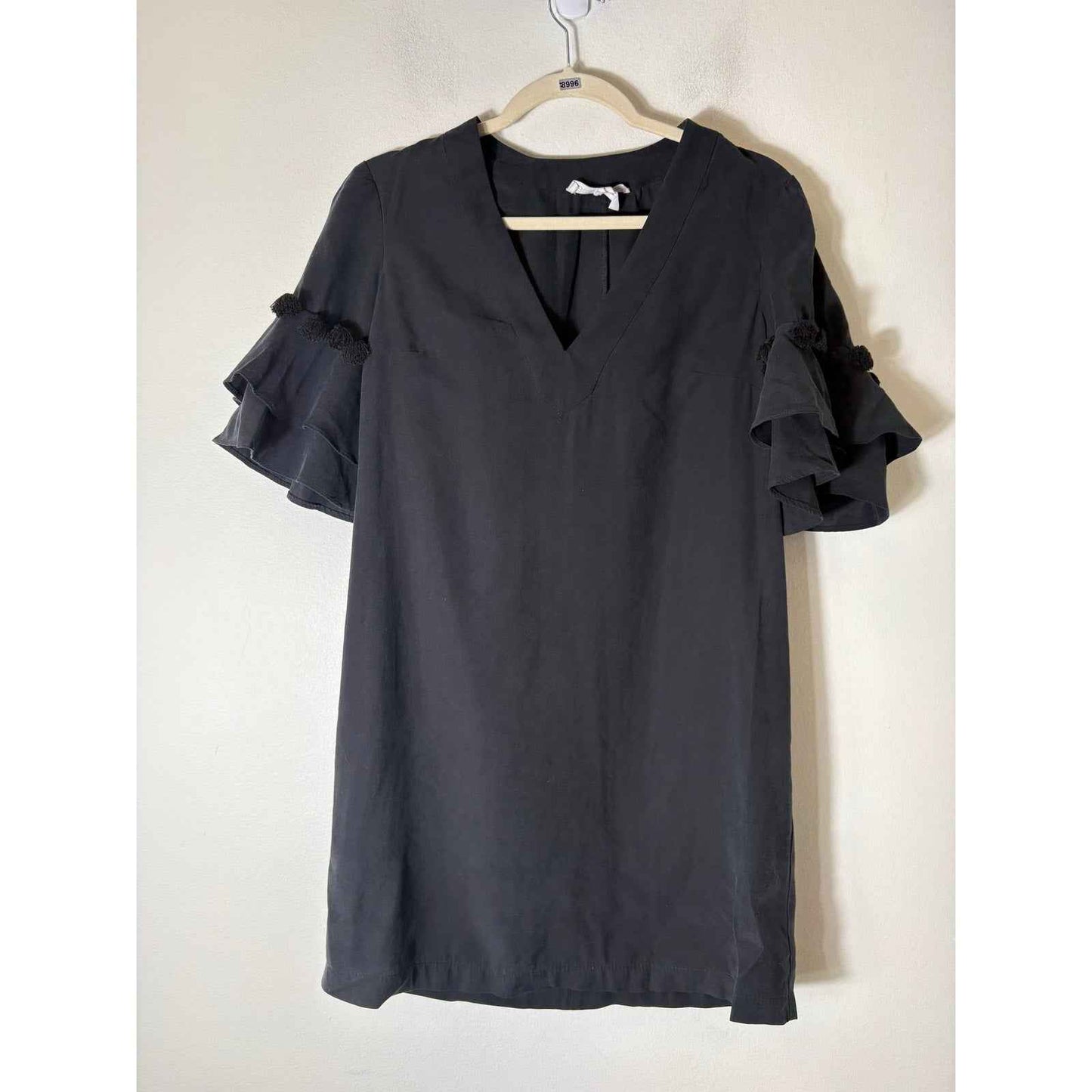 BCBG  Black Half Ruffle Sleeve V-Neck Knee Length Dress Sz XS
