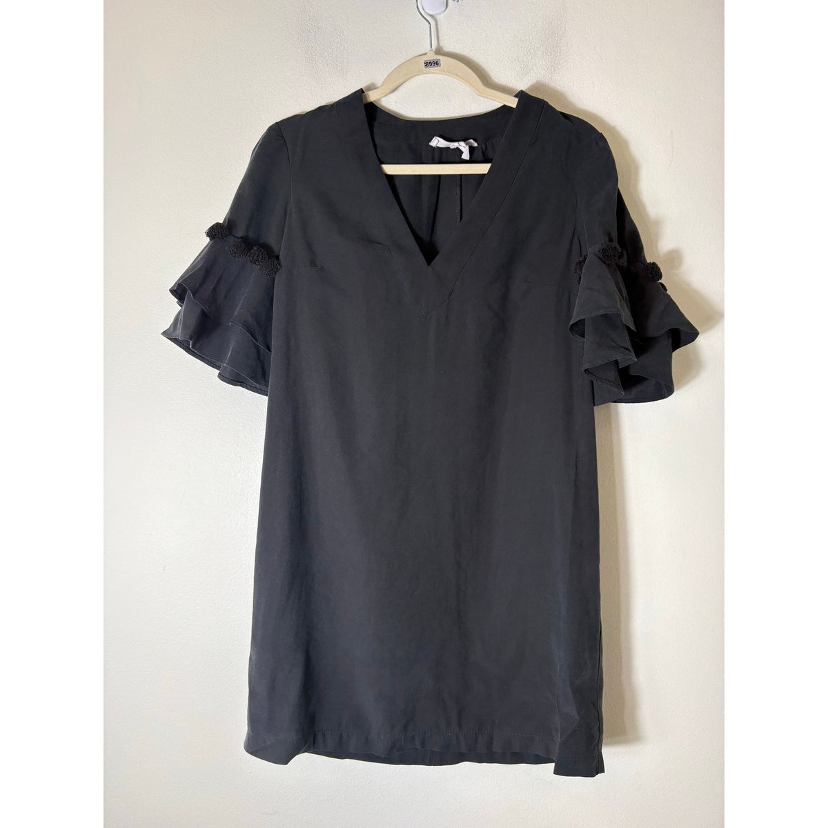 BCBG  Black Half Ruffle Sleeve V-Neck Knee Length Dress Sz XS