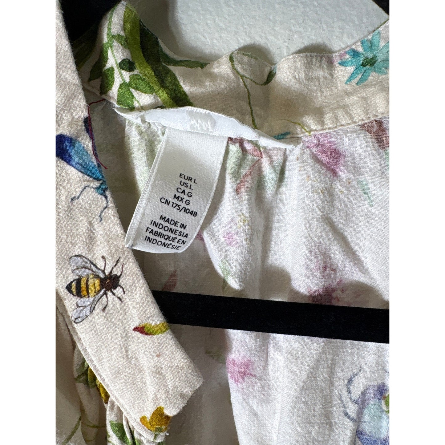 H&M Cream With Multi Color Stemmy Floral Maxi Dress Sz L