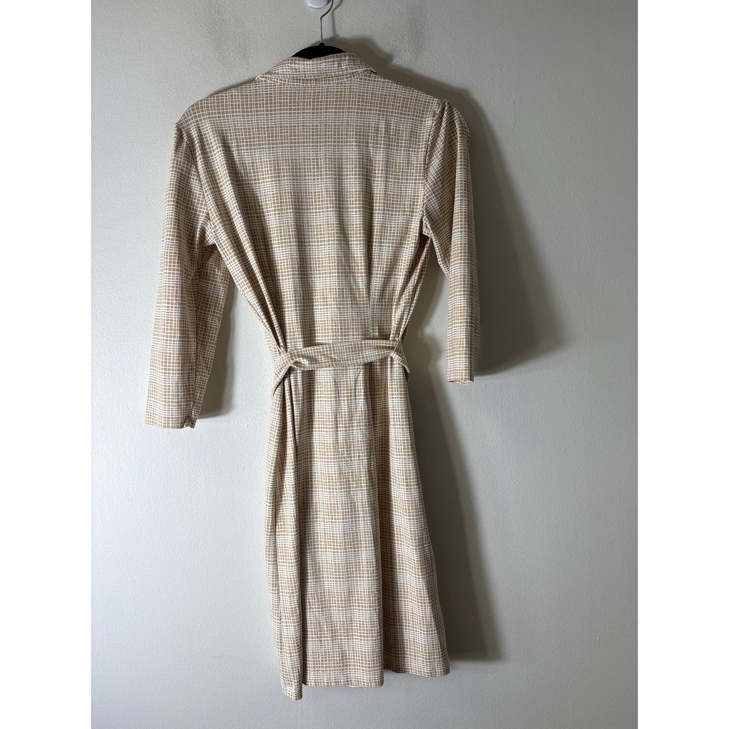 J. McLaughlin Gold White Long Sleeve Knee Length Sheath Dress Sz XS