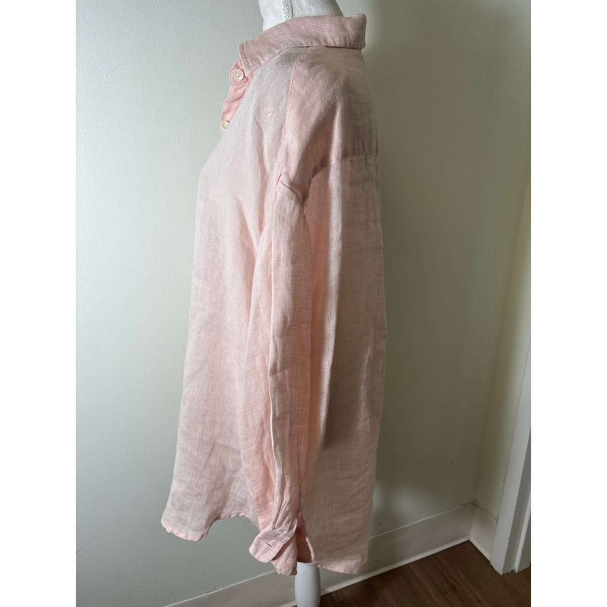 Vitamin A Pink Long Sleeve Gauzy Linen Button Up Shirt Sz S