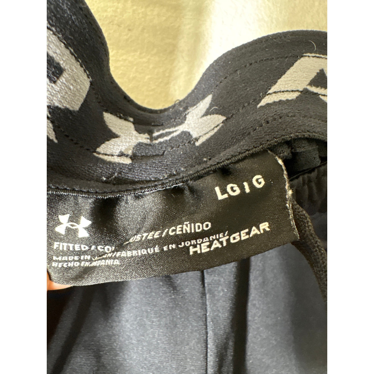 Mens Under Black Armour Athletic Shorts Sz L