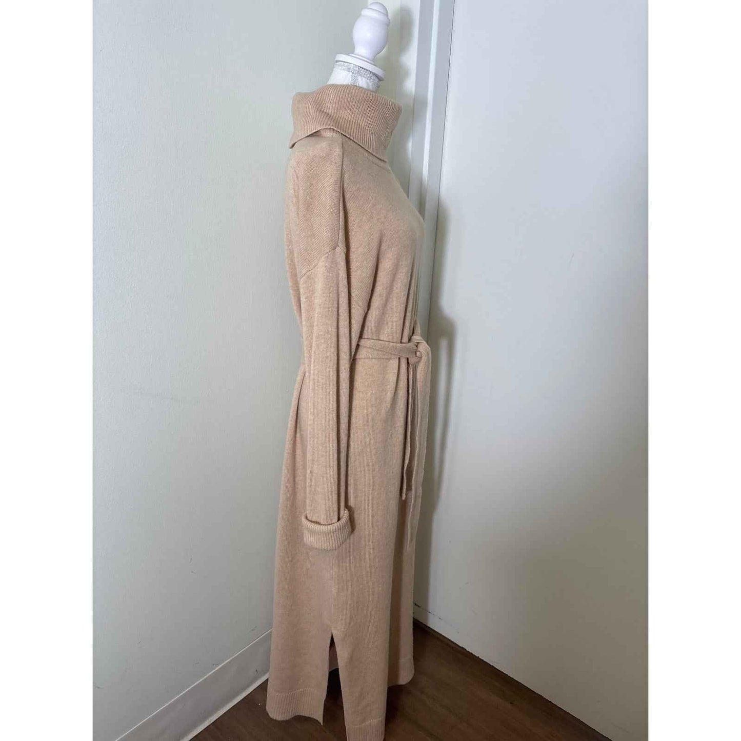 Paige Beige Long Sleeve Maxi Sweater Dress Sz M