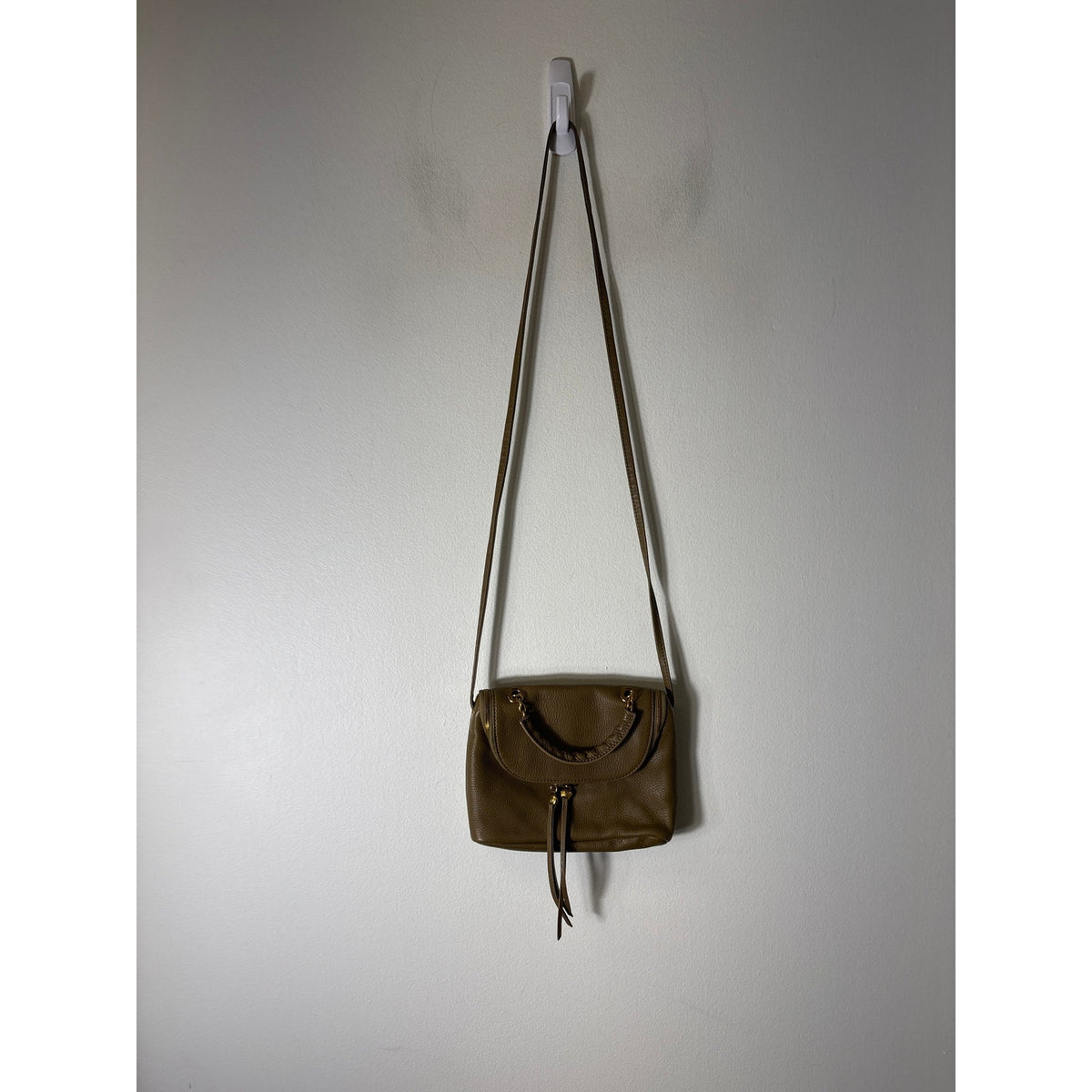 Hobo Greenish Tan Leather Small Crossbody Bag 10x8 Inches