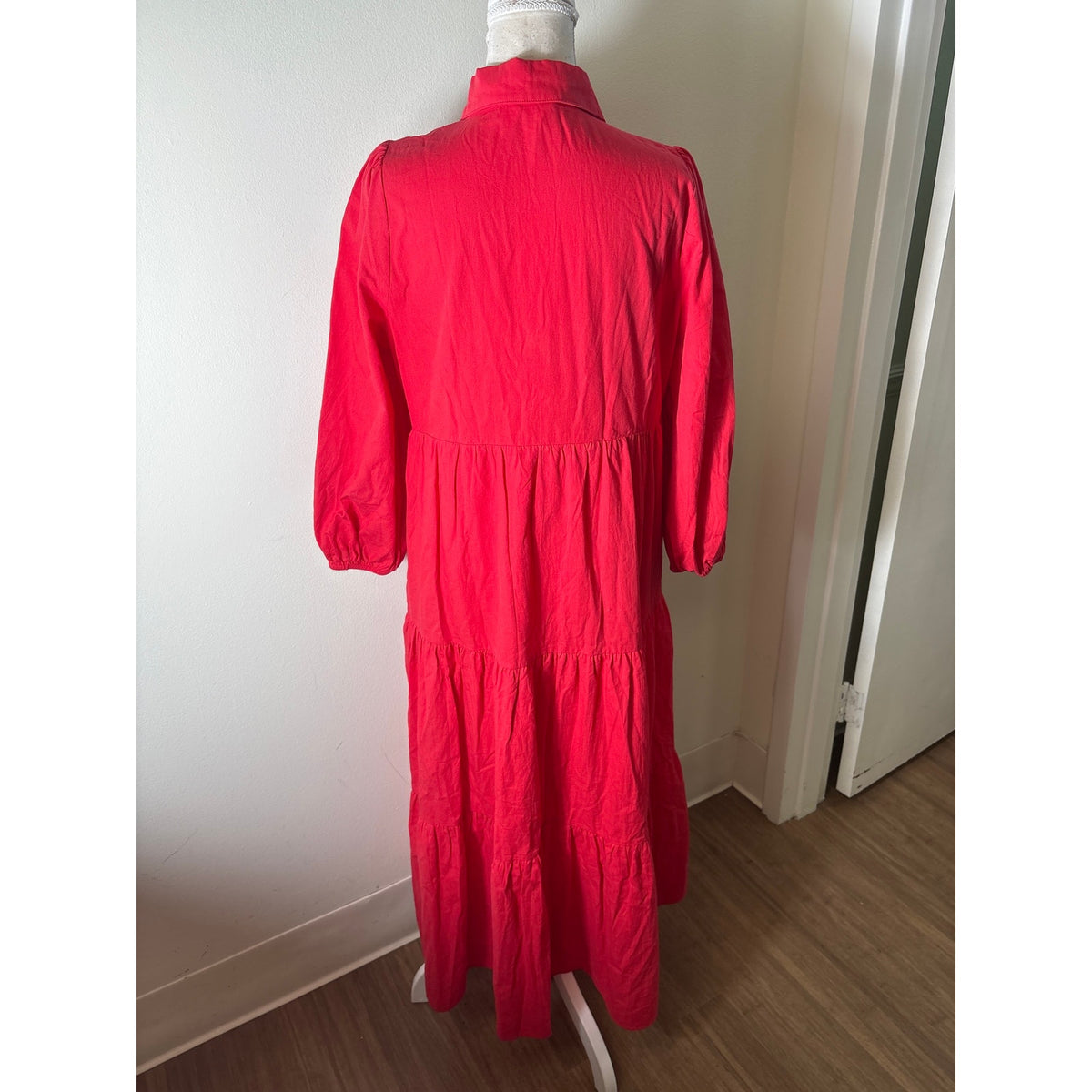 Pomander Place Hibiscus Red Tiered Maxi Dress Sz M