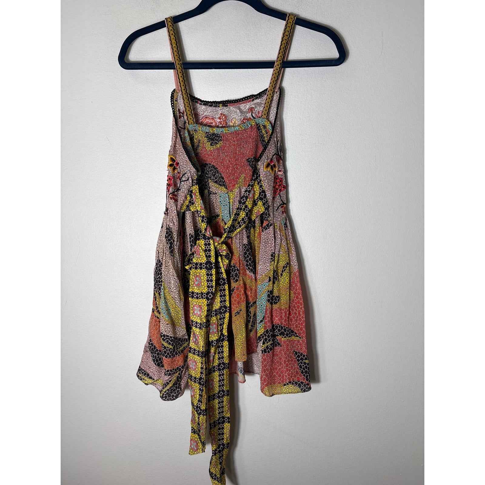 BHANUNI by JYOTI.... Multicolored Floral Embroidered Babydoll Top Sz 6