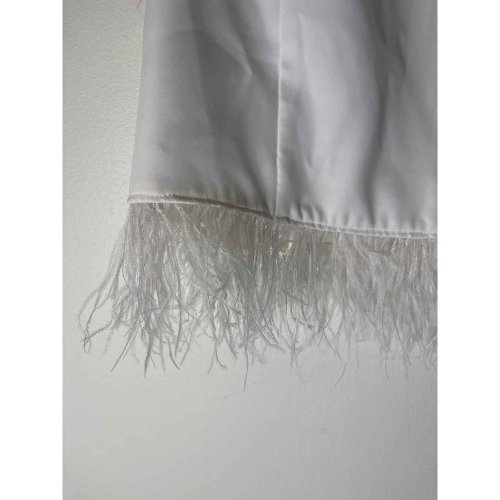 NWT Endless Rose White Feather Trim Bow Tie Top sz XL