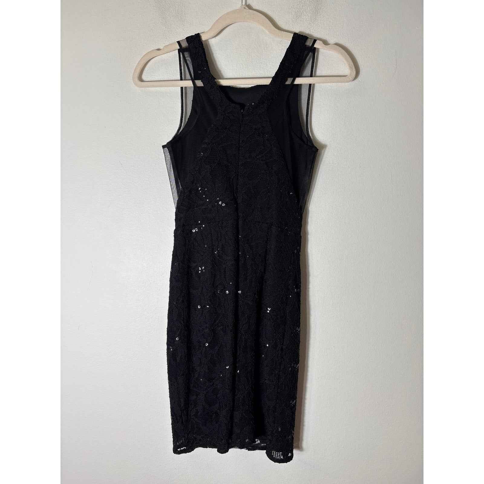 Hailey Logan by Adrianna Pappell Black Lace & Sequin Cocktail Dress Sz XS