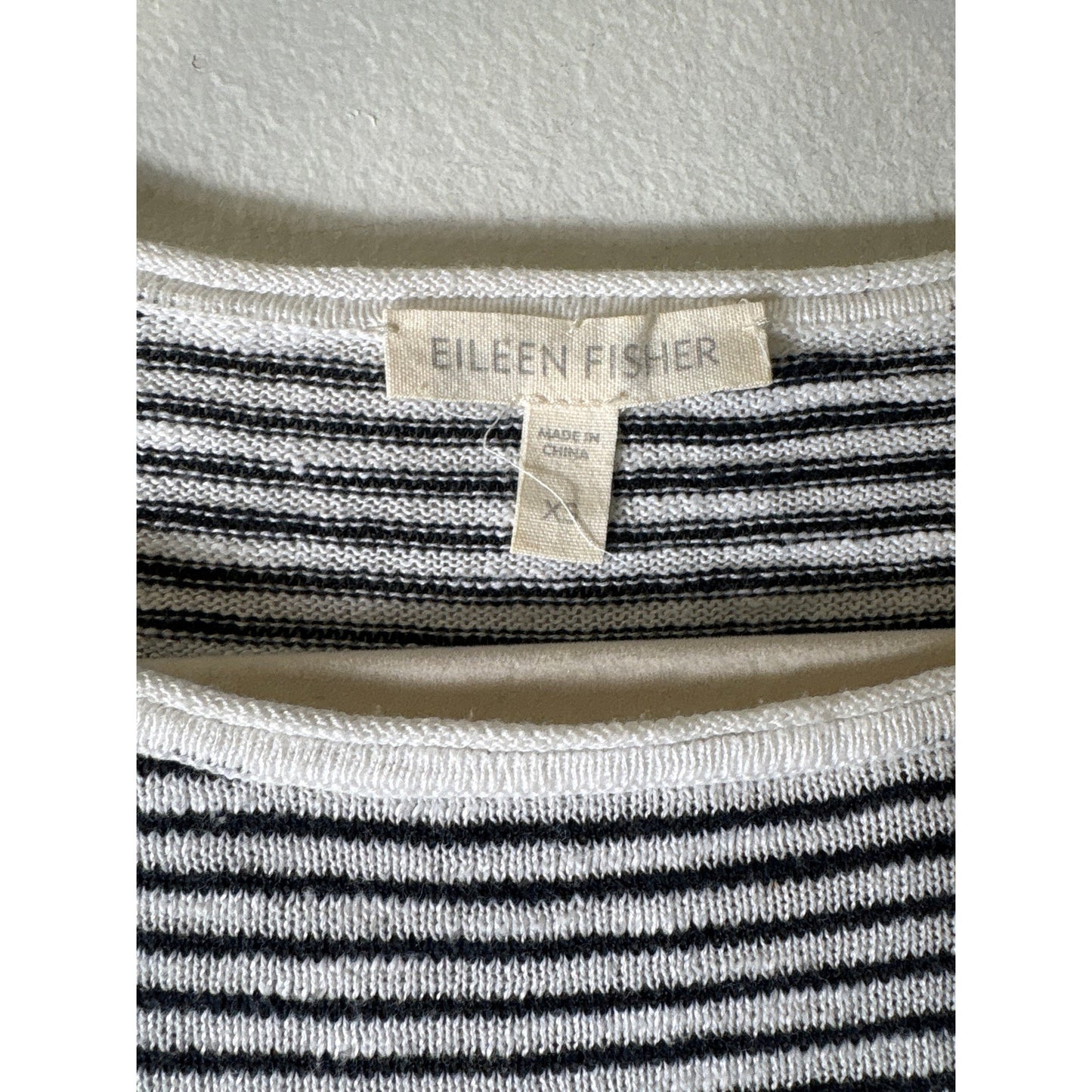 Eileen Fisher Black White Stripe Long Sleeve Knit Top Sz XS
