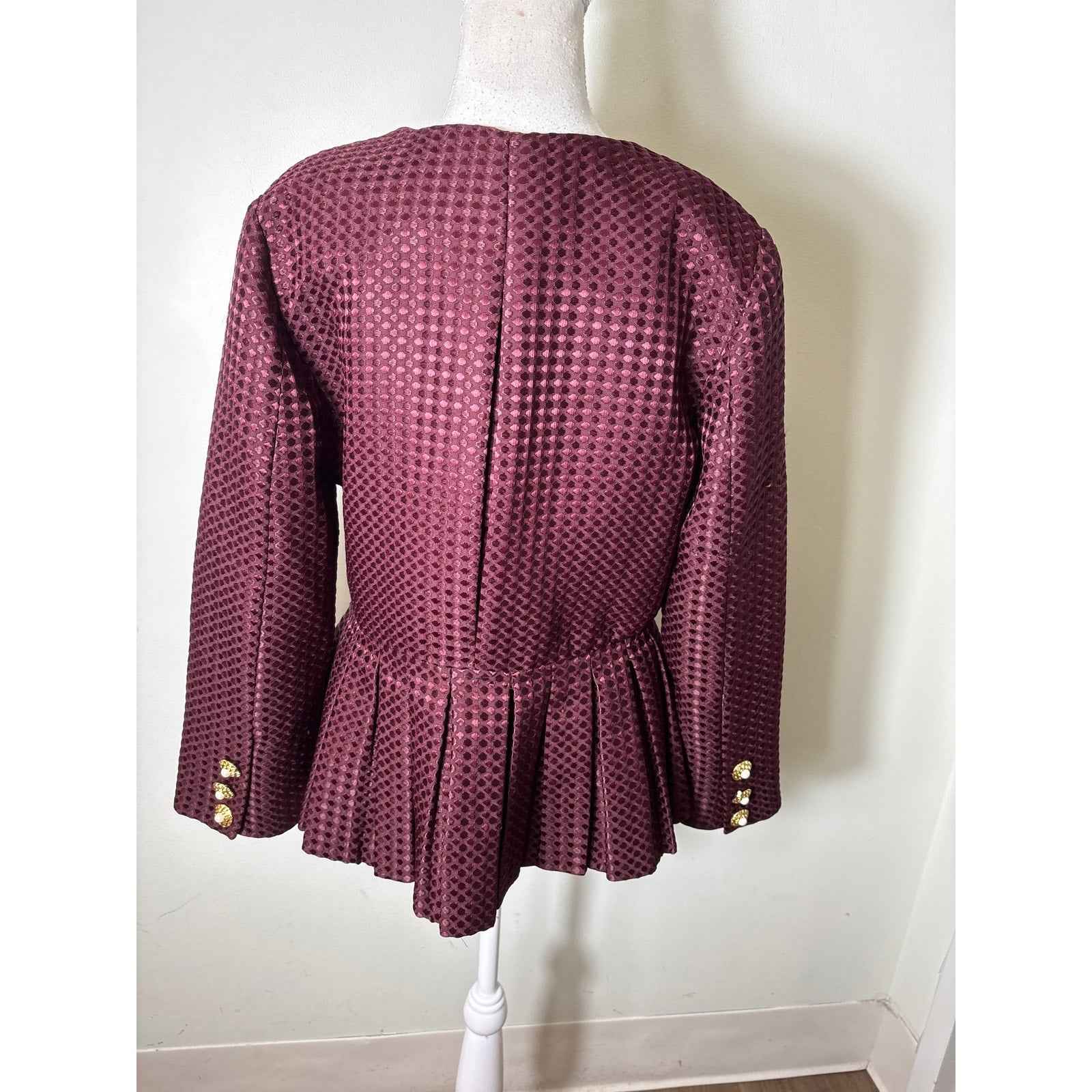 NWT BUru Burgundy Dot Pepblum Blazer and Pant Set Sz M