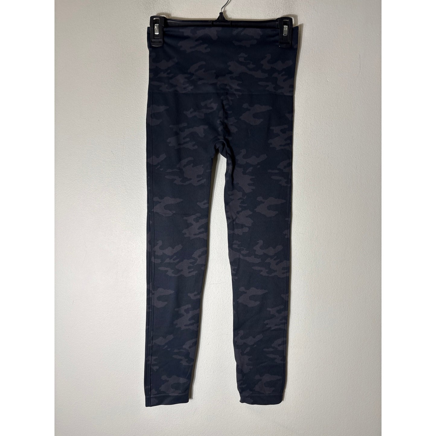 Spanx Black Camo Leggings Sz L