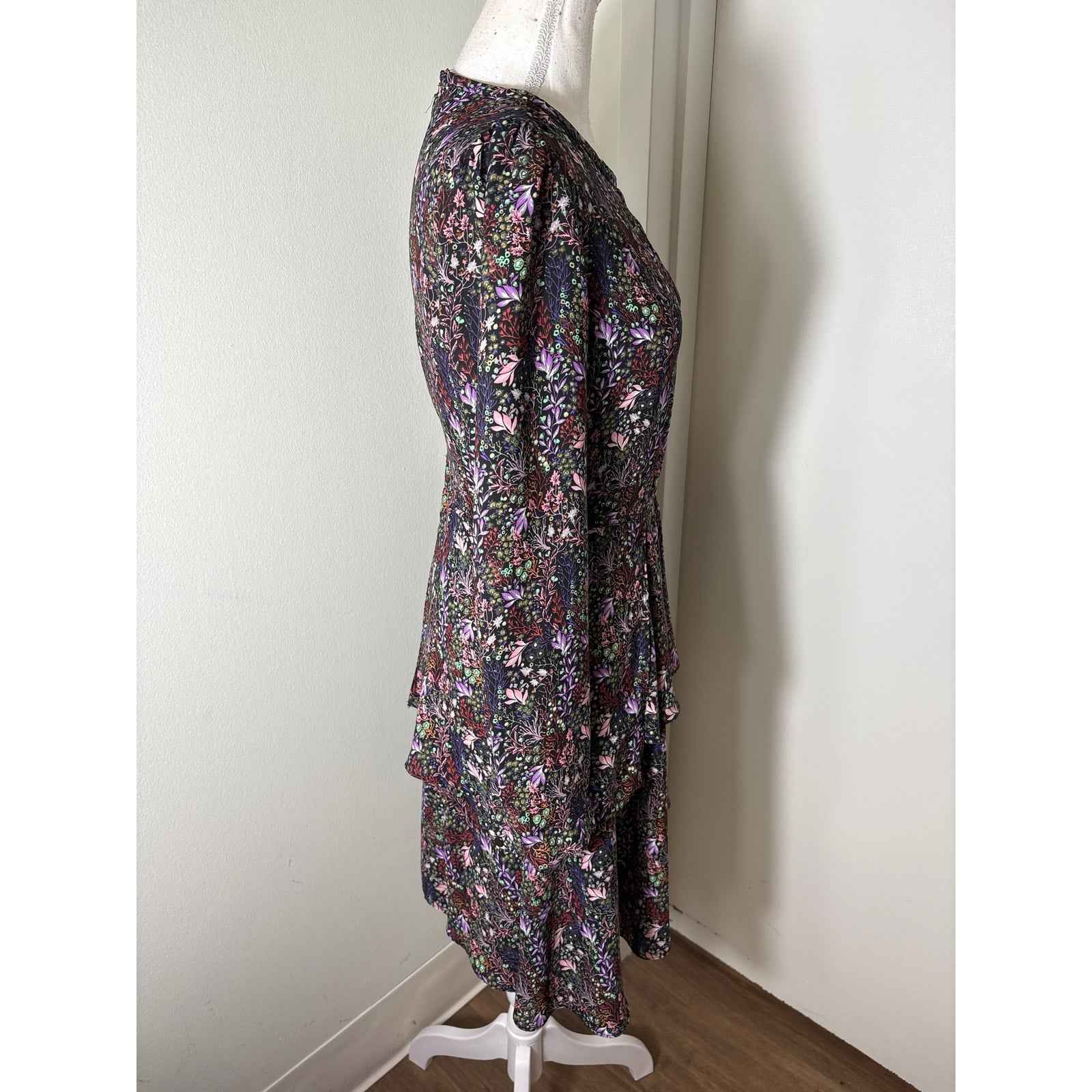 Philosophy Black Floral Keyhole Long Sleeve Tiered Dress Sz S