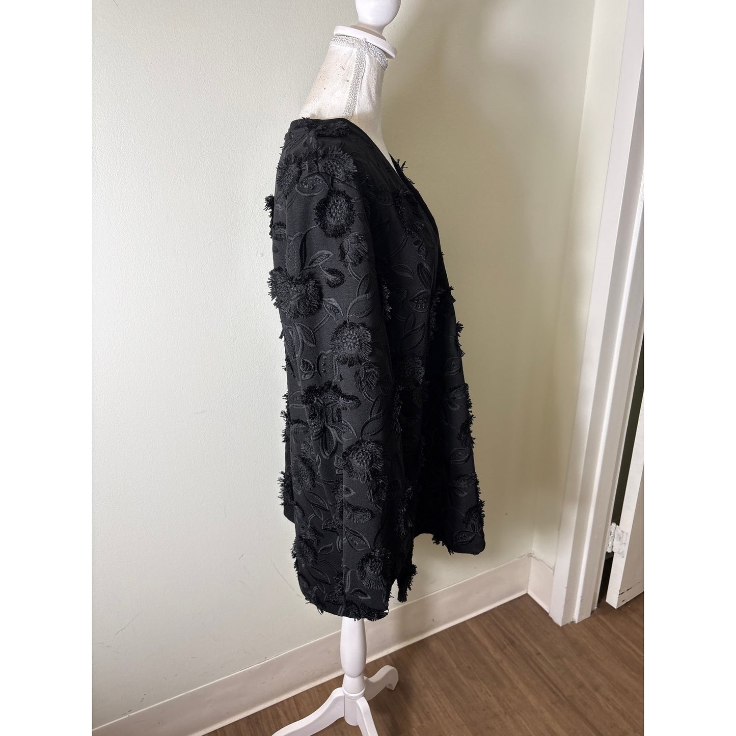 Pearl by Lela Rose Black long Sleeve V-Neck Fringe Tunic Sz L