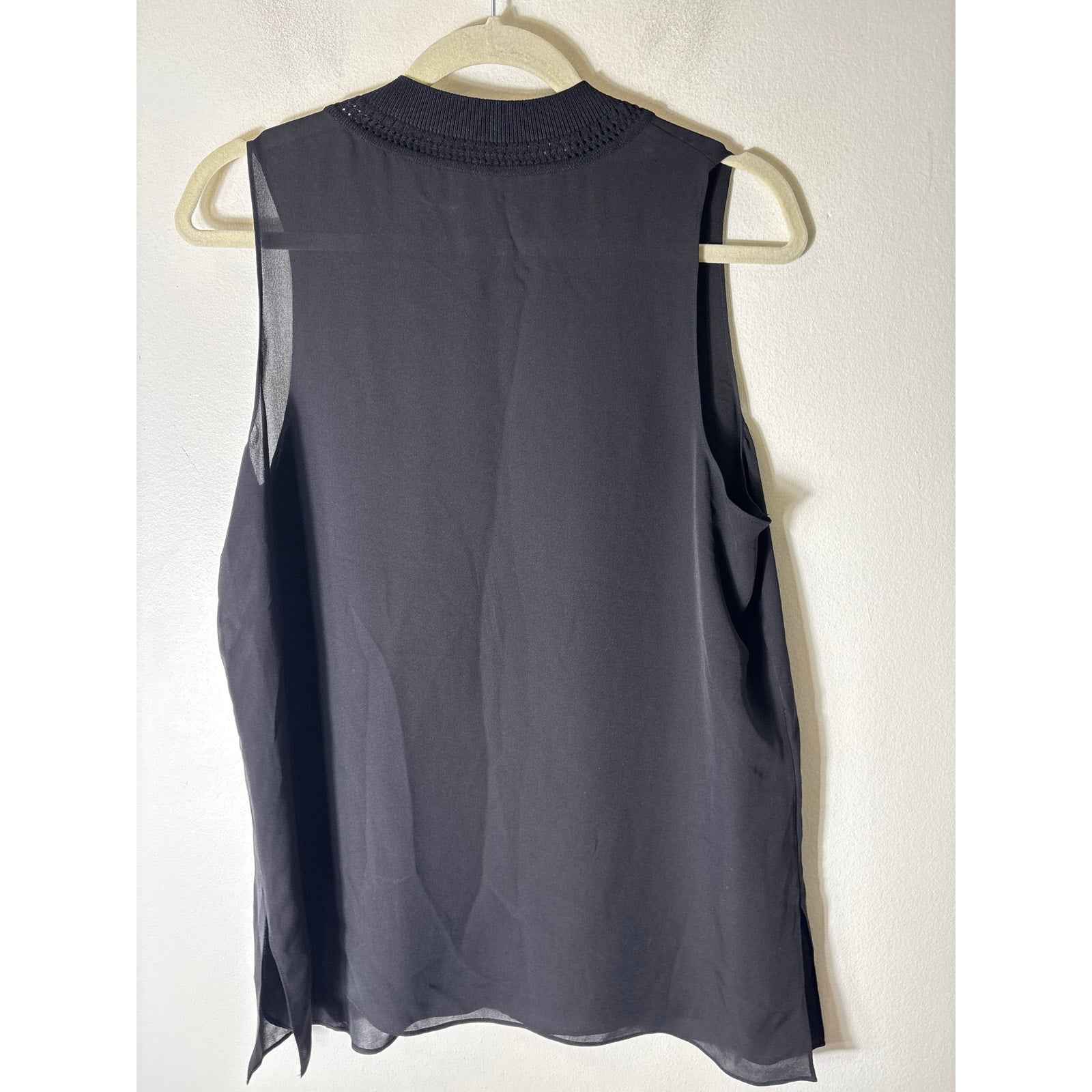 Theory Sleeveless Black Light Weight Mock Neck Sz L