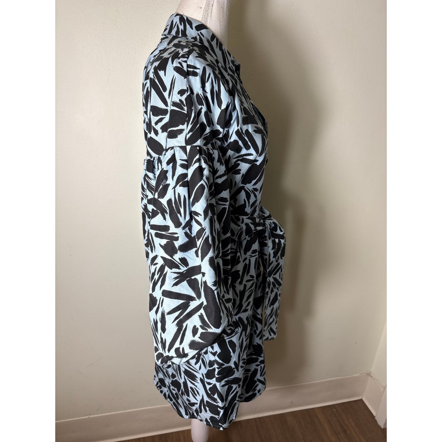 Veronica Beard Light Blue Black Long Bell Sleeve Button Dress Sz 4