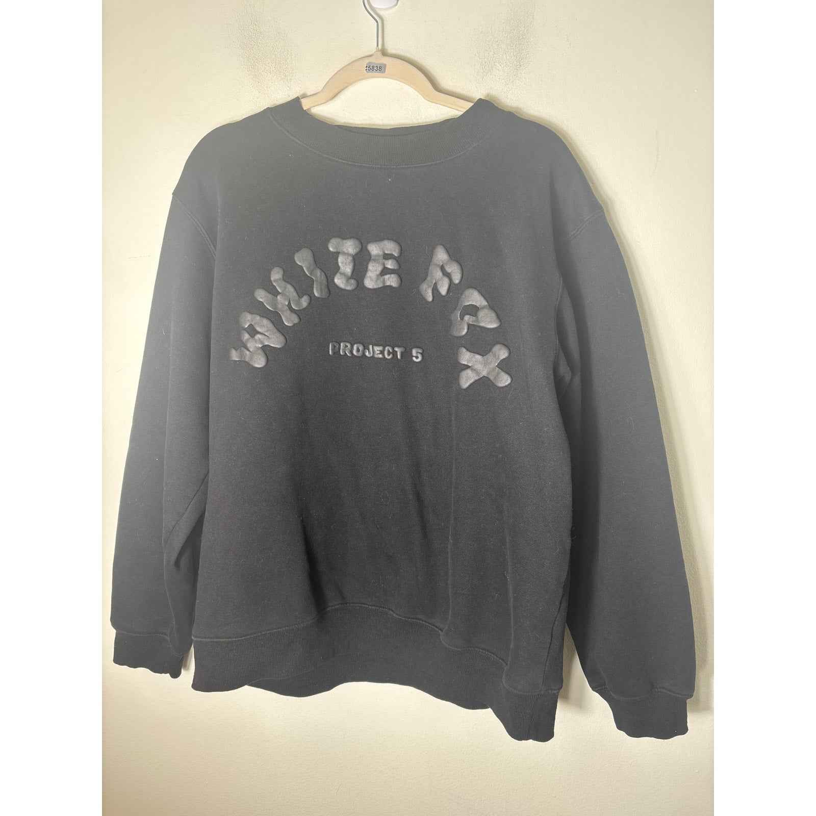 White Fox Black Long Sleeve Project 5 Sweatshirt Sz M/L