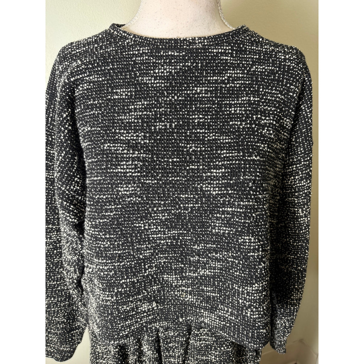 Buru Black and White Knit Top and Bottom Set Sz S/M