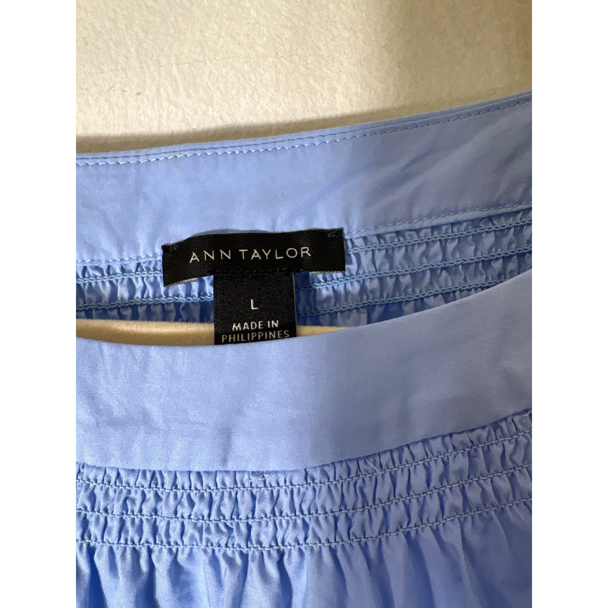 Ann Taylor Blue Cotton Smocked Neckline 3/4 Sleeve Top Sz L