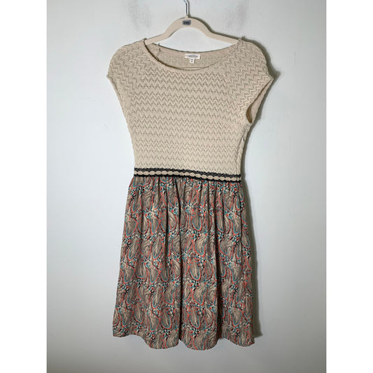 Weston Blue/Red Feather Patterned Short Sleeve Below the Knee Dress Sz XS