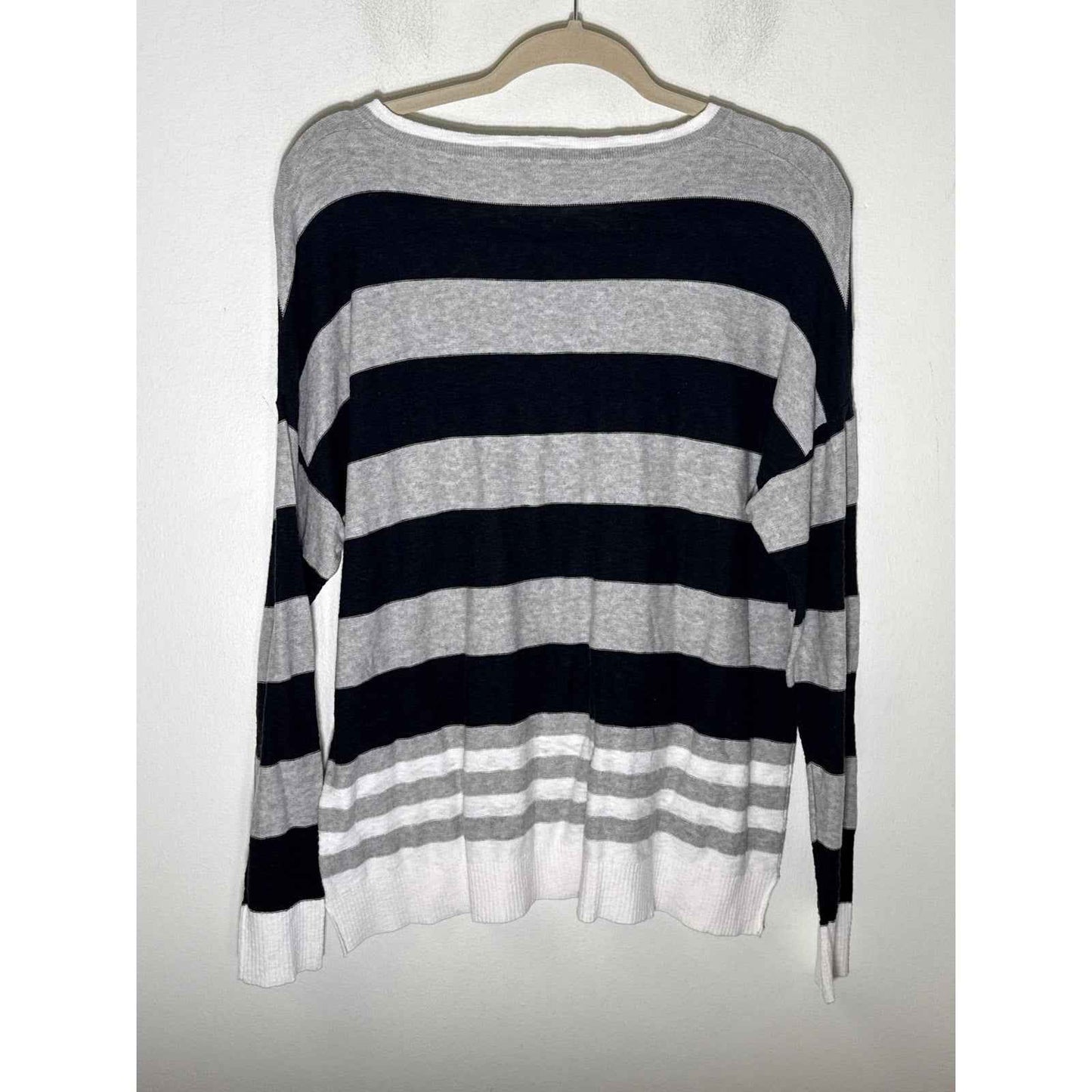 Belford Gray Black Stripe Long Sleeve Crew Neck Lightweight Cotton Sweater Sz L