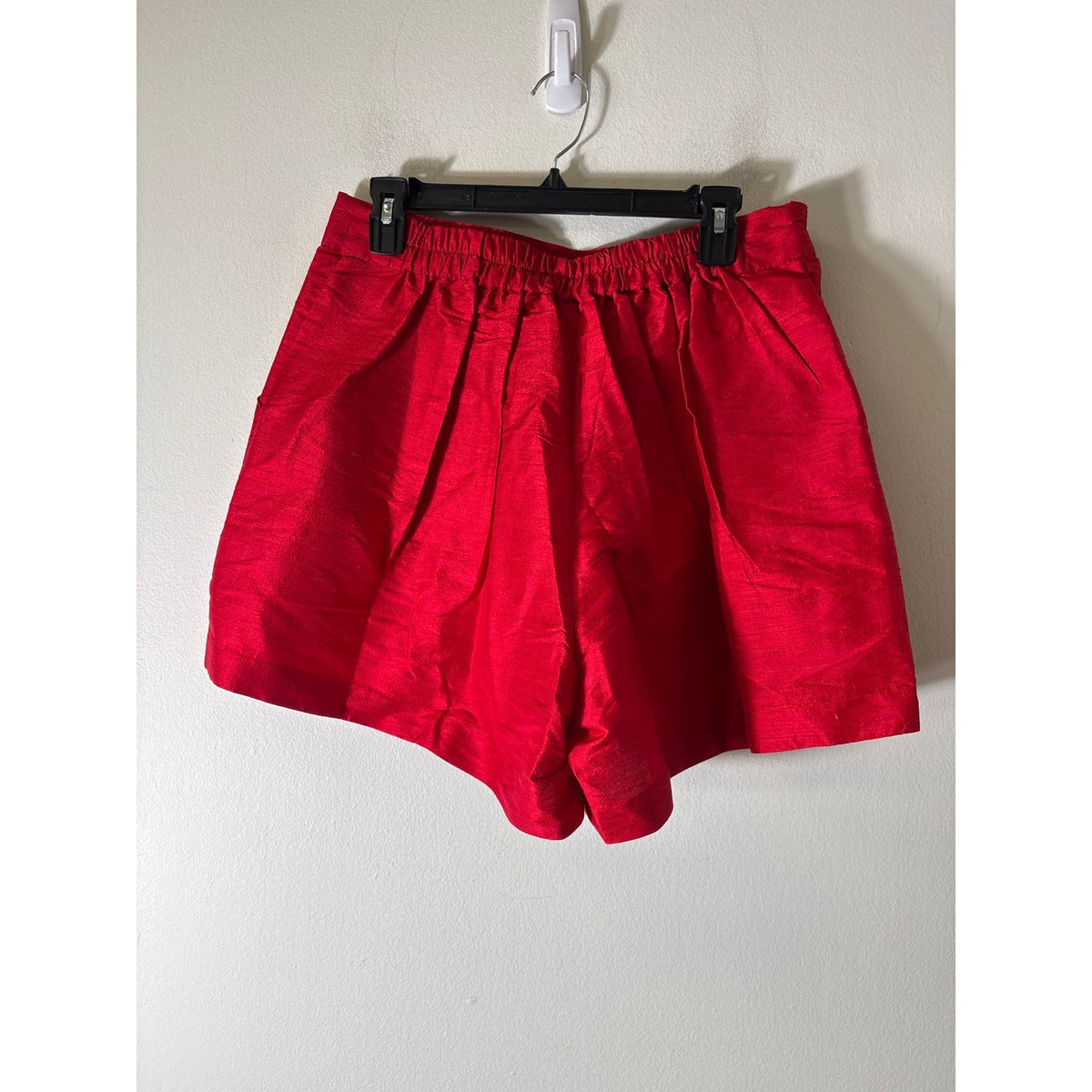 NWT Julia Amory Red Silk Dupioni Shorts Sz L
