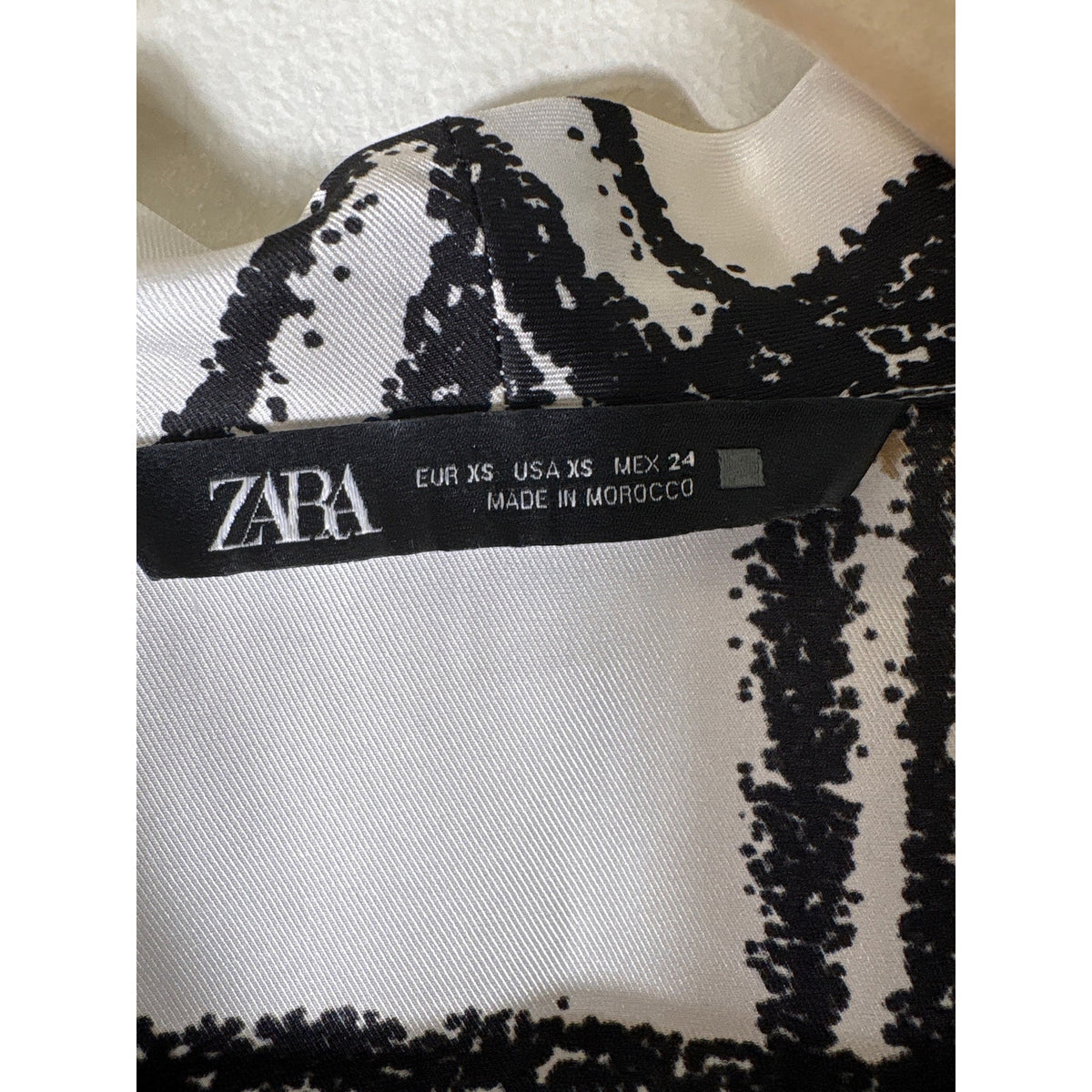 Zara Black and Tan Plaid Silky Blouse Sz XS